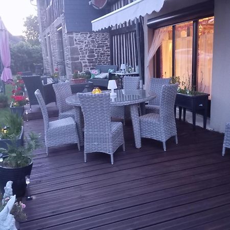 La Gerbaudiere Chambres&Table D Hotes Proche Mont Saint Michel Cuisine Maison Notre-Dame-du-Touchet 外观 照片