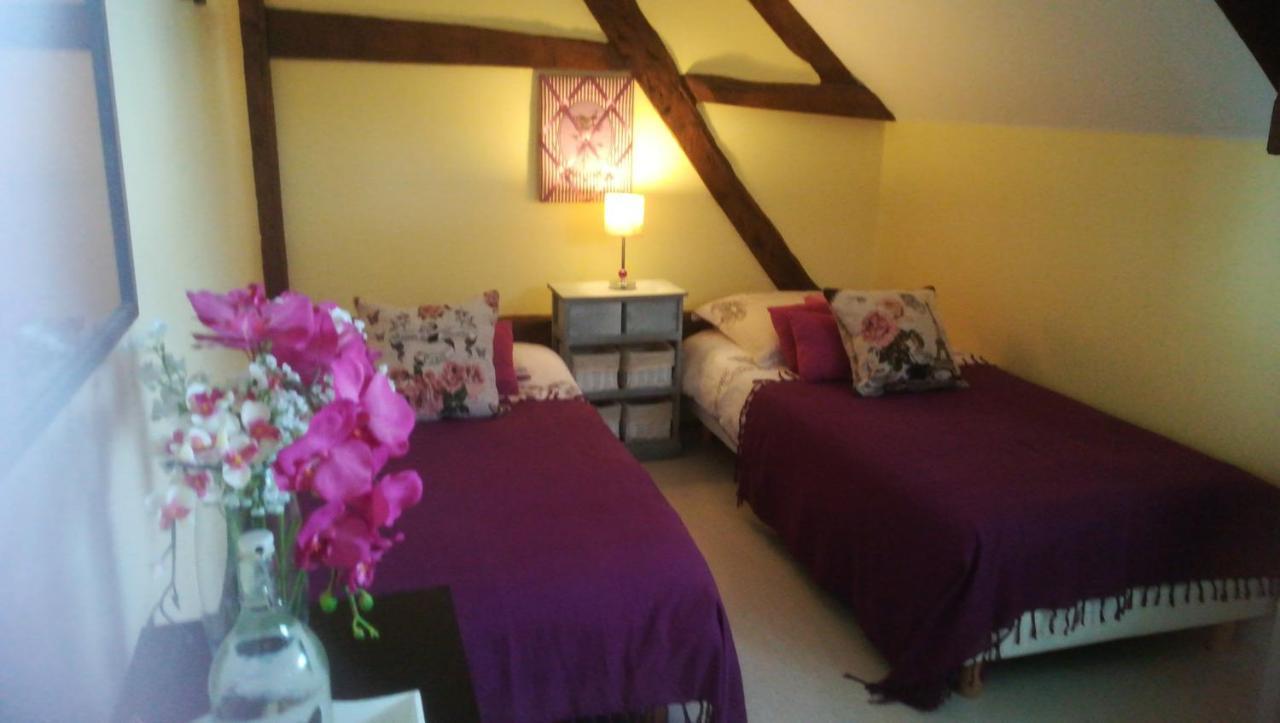 La Gerbaudiere Chambres&Table D Hotes Proche Mont Saint Michel Cuisine Maison Notre-Dame-du-Touchet 外观 照片