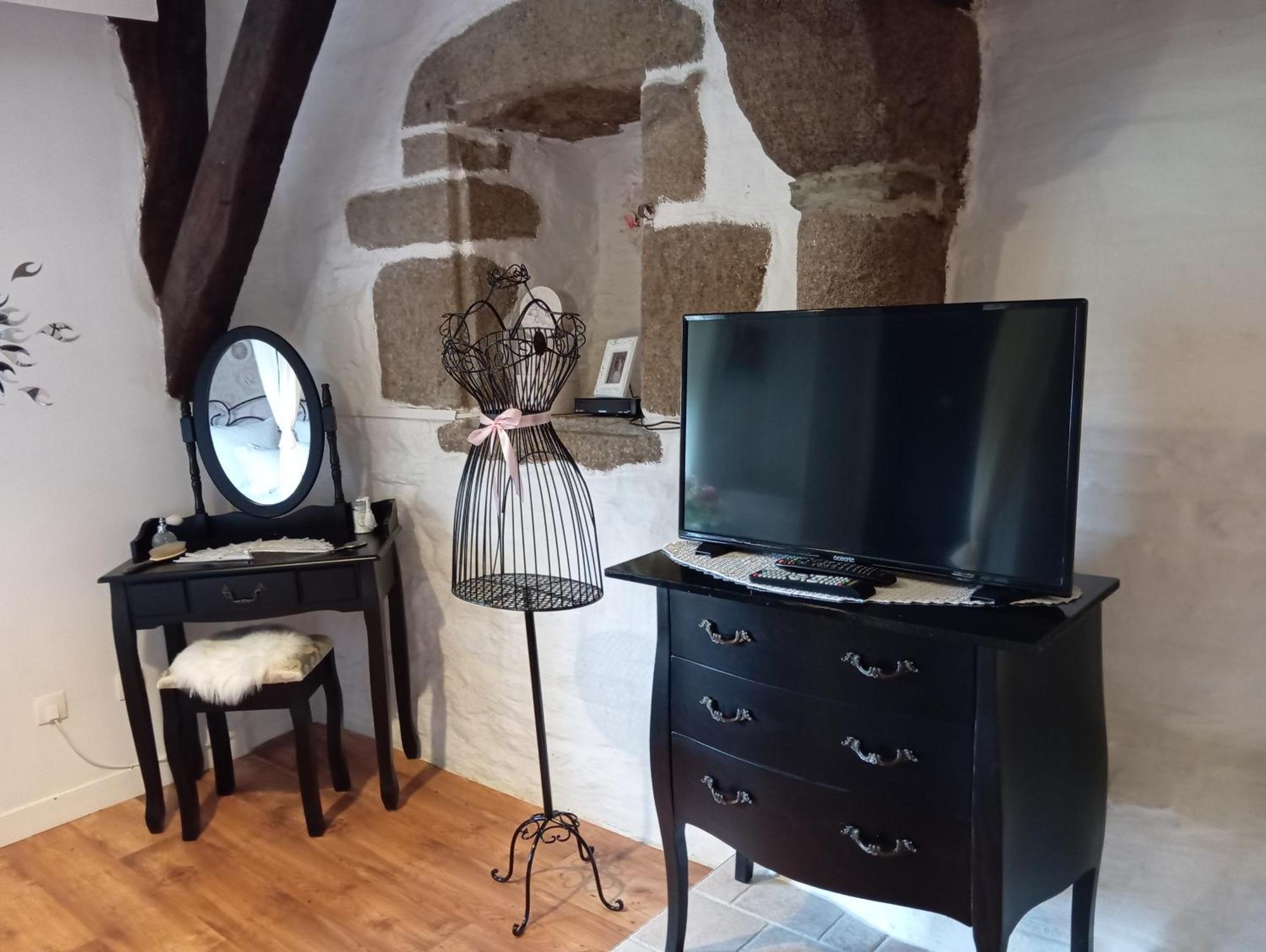 La Gerbaudiere Chambres&Table D Hotes Proche Mont Saint Michel Cuisine Maison Notre-Dame-du-Touchet 外观 照片