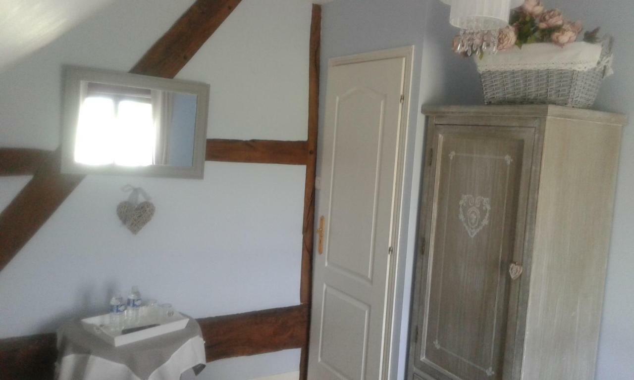 La Gerbaudiere Chambres&Table D Hotes Proche Mont Saint Michel Cuisine Maison Notre-Dame-du-Touchet 外观 照片
